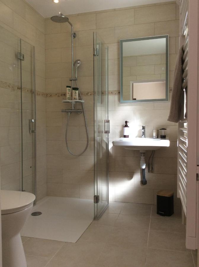 L'Orme Des Voyageurs Bed & Breakfast Boutigny Екстериор снимка