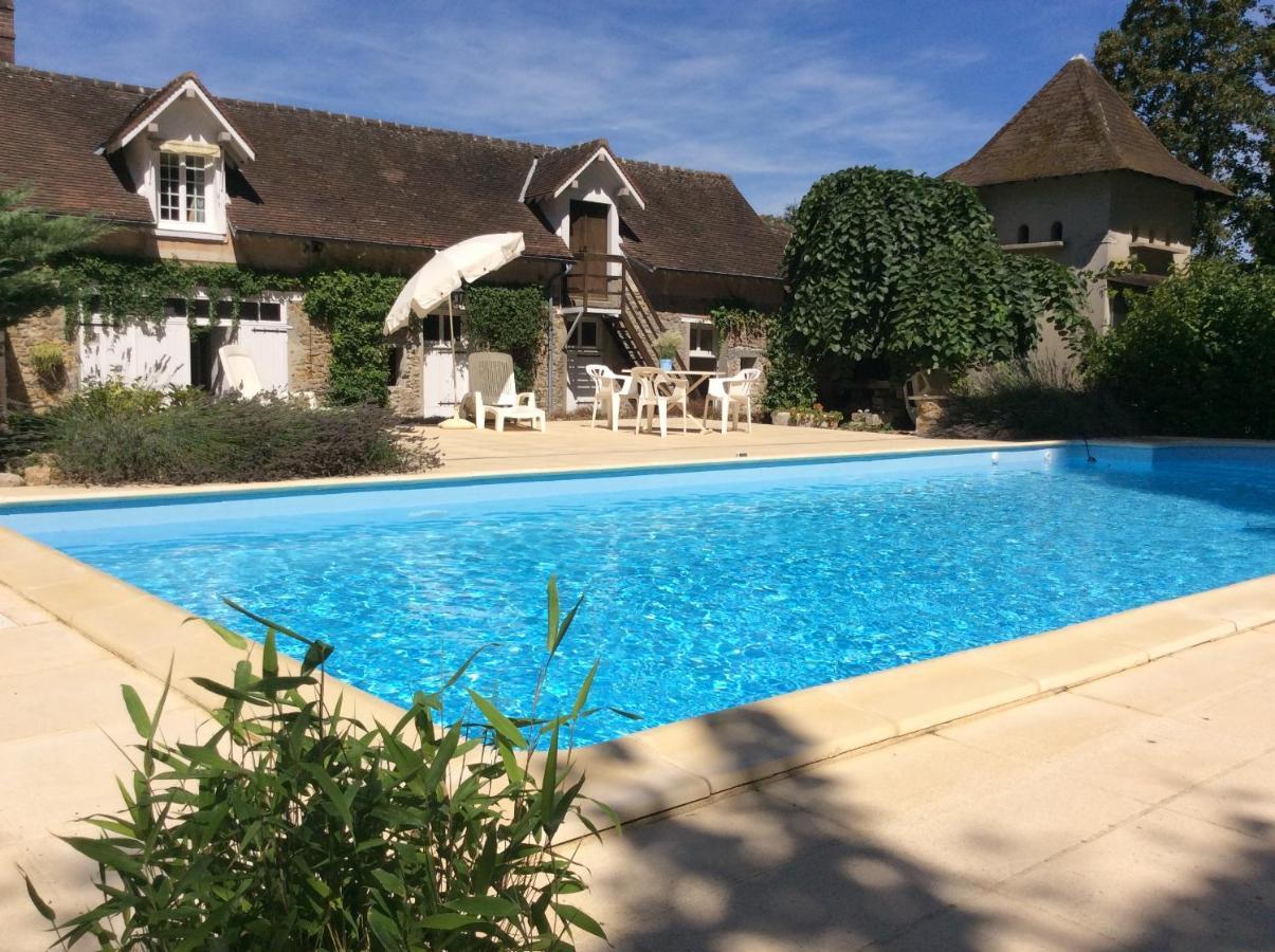 L'Orme Des Voyageurs Bed & Breakfast Boutigny Екстериор снимка